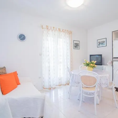 Paco Apartment