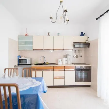 Paco Apartman